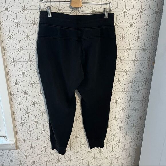 Lululemon Warm Down Jogger *28"
Black - Picture 9 of 9